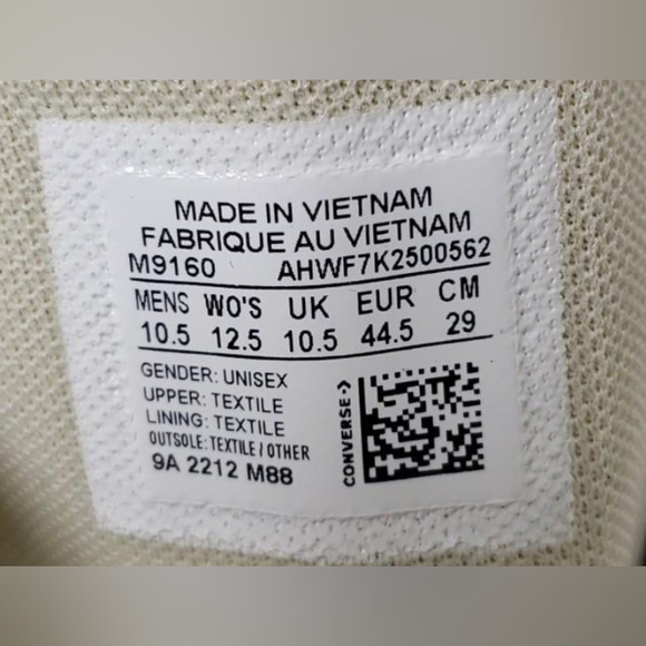 Chuck Taylor Hi Top Casual Sneakers Size M 10.5 W 12.5 MSRP $75 - Picture 10 of 10